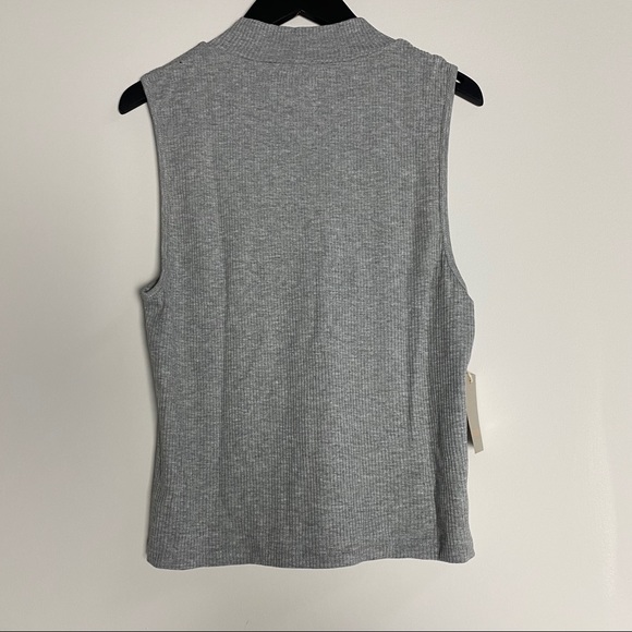 Aritzia TNA Geiger Tank - Picture 4 of 5